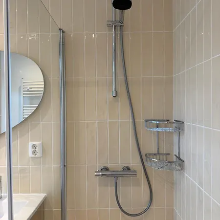 Cozy Modern Flat 15m From Canals Appartement